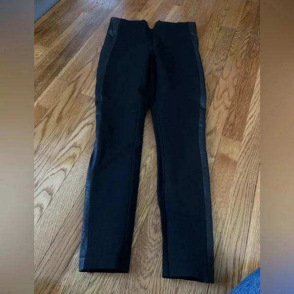 J. Crew Pants - J.Crew Pixie Pants Size 0 Short with Leather Panel